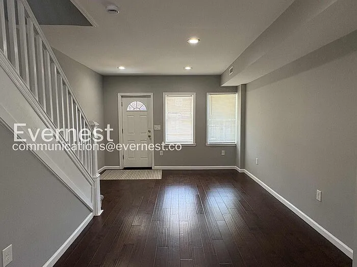 3800 Old York Rd — Photo 2