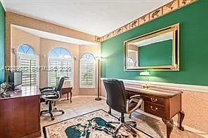 240 SW Marathon Ave — Photo 6