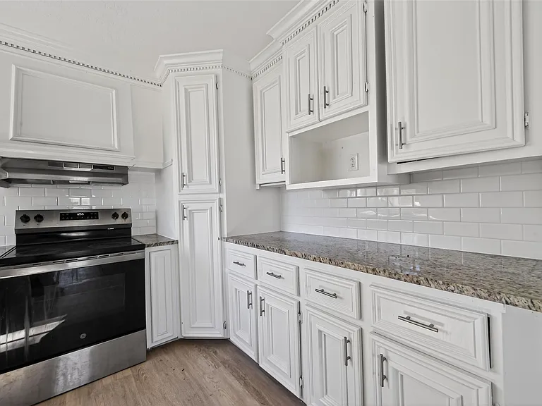 4626 Dewberry St — Photo 17