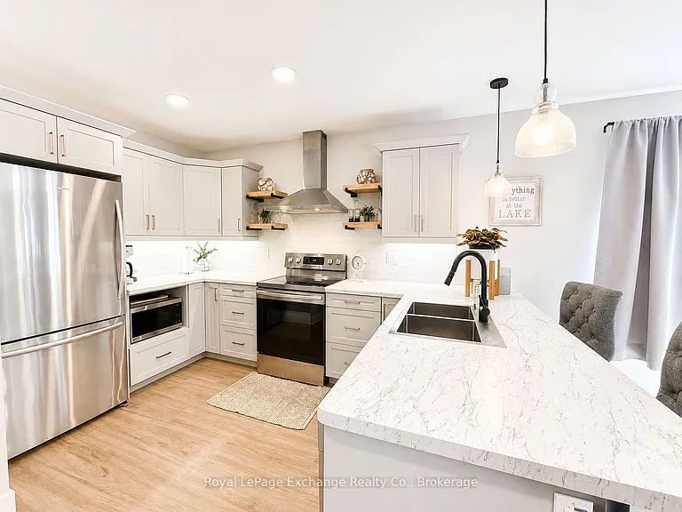340A Nelson St — Photo 6