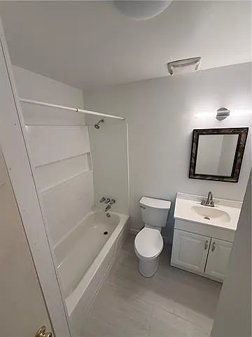 8600 International Ct — Photo 14