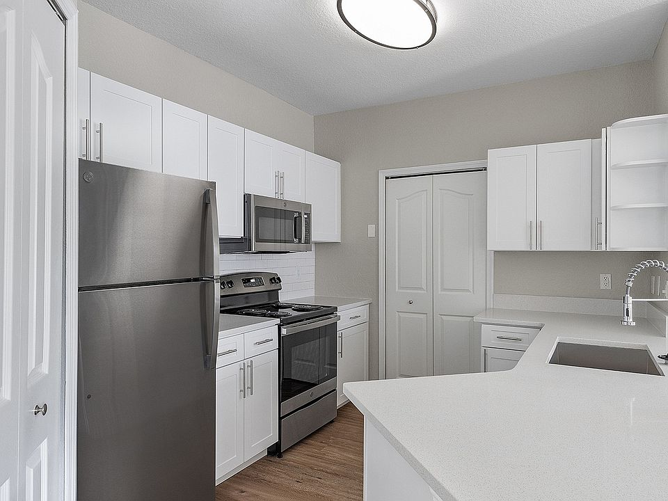 C181430 Indigo West-2