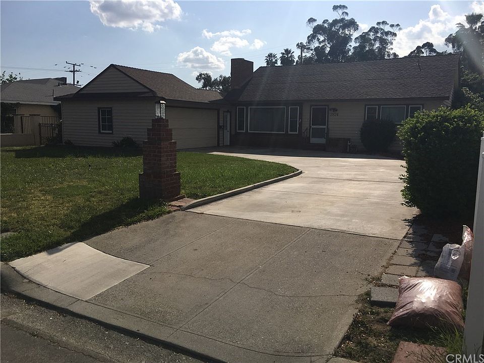 1st image of 2824 San Gabriel St