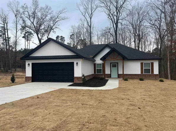 13588 Mars Hill Rd, Bauxite, AR 72011