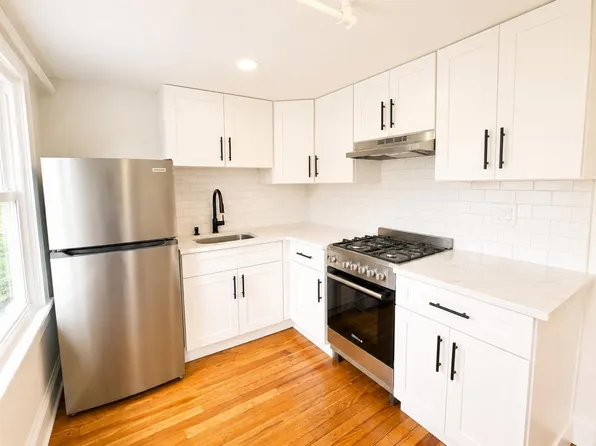 12 N York Rd APT 2, Willow Grove, PA 19090