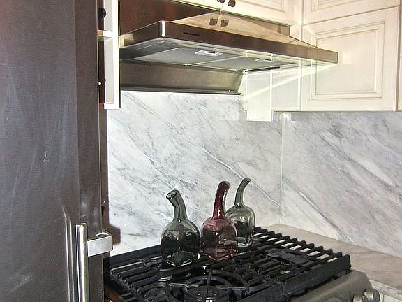 4th image of 30 E 85th St APT 3K