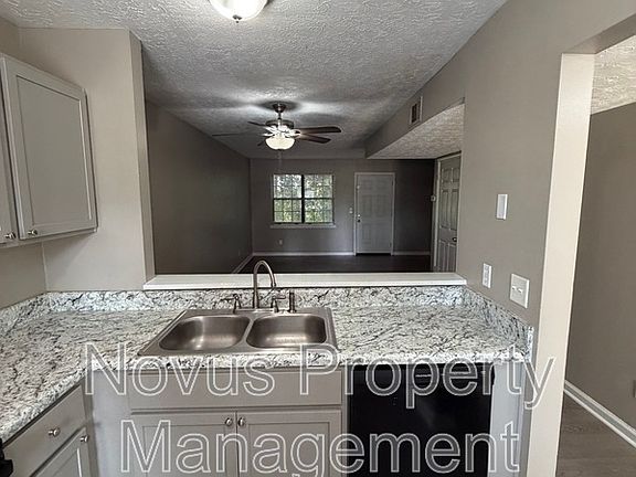 2nd image of 703 South St