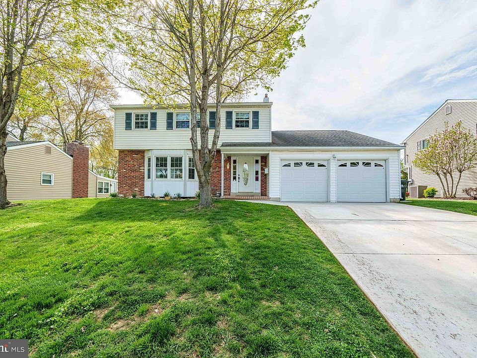 1st image of 306 Vassar Dr