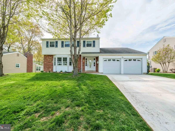 306 Vassar Dr, Newark, DE 19711