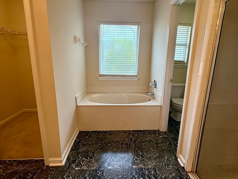 3150 Highland Grove Dr — Photo 34