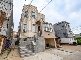 812 Grand Ave, North Bergen, NJ 07047