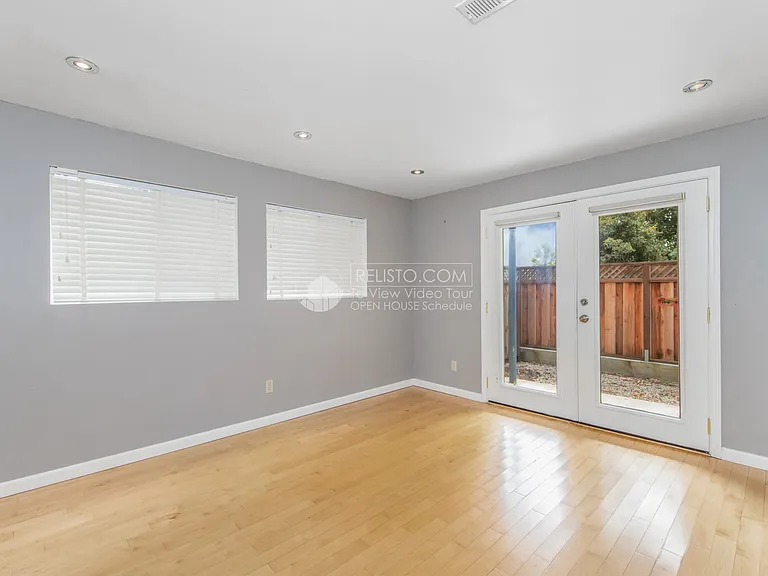 37 Crestmont Dr — Photo 21