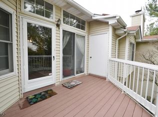 28 Tansy Ct, Bedminster, NJ 07921