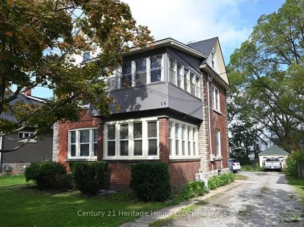 14 Emerick Ave, Fort Erie, ON L2A 2W3