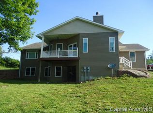 5756 Richland Rd, Pleasant Plains, IL 62677