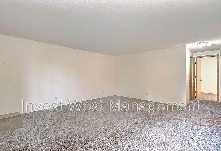 1873 Kingsley Rd #97 — Photo 2