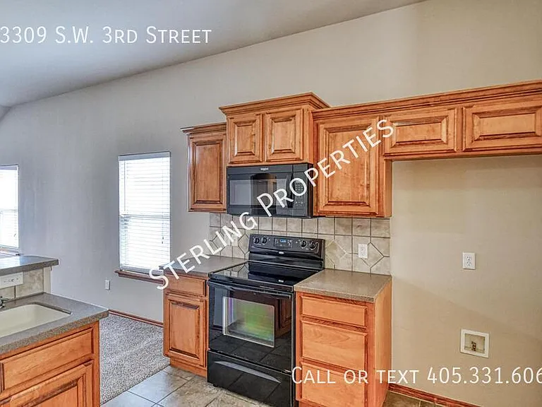13309 SW 3rd St — Photo 11