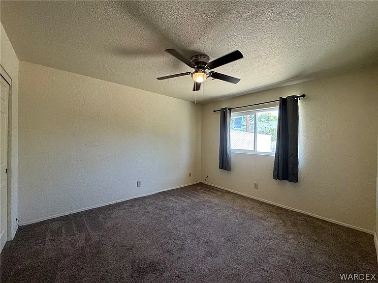 2460 Lakeside Dr #2 — Photo 12
