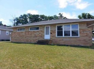 9595 Reichert Rd, Parma, OH 44130