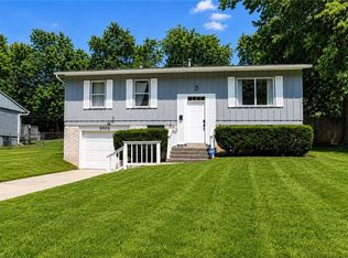 8506 E 91st St, Kansas City, MO 64138
