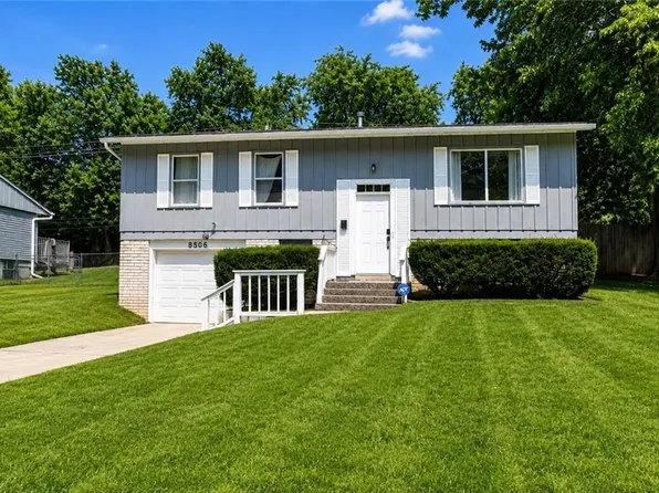 8506 E 91st St, Kansas City, MO 64138