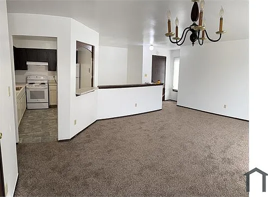 2 bed, $1,350 — Photo 4