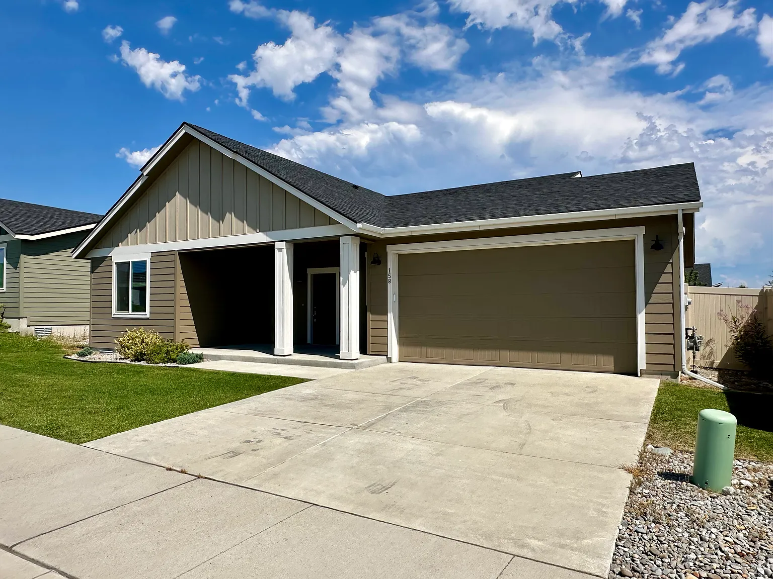 3 bed, 1823 sqft, $2,250 — Photo 3