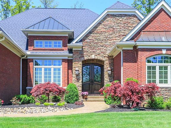 3rd image of 9245 Shallow Creek Dr