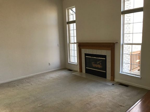 3rd image of 41558 Haggerty Woods Ct #13