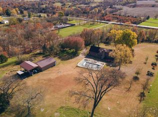 3265 Hartsville Pike, Castalian springs, TN 37031