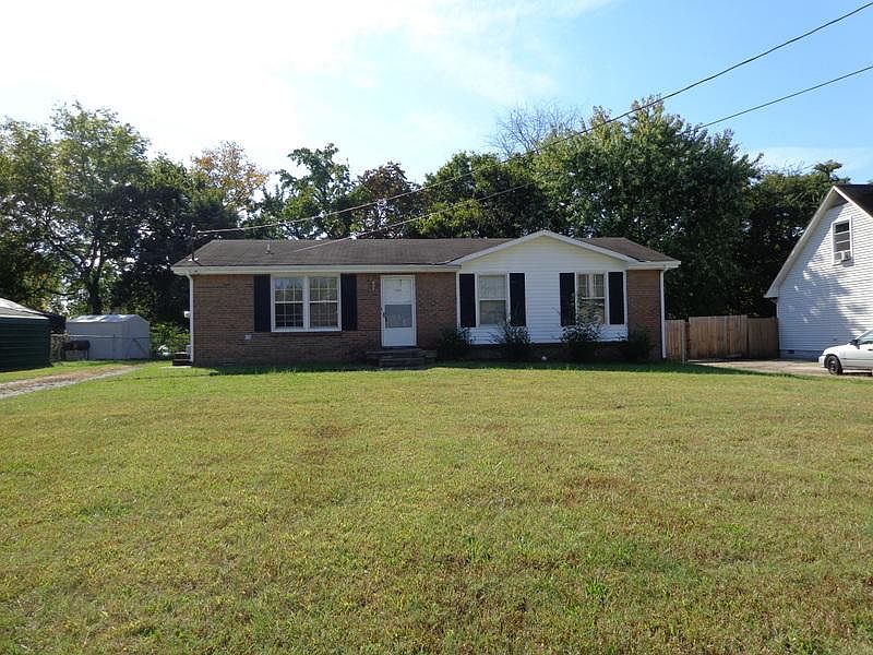 1st image of 410 Bancroft Dr