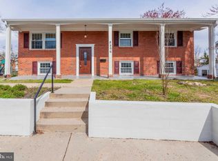 2306 Beacon Hill Rd, Alexandria, VA 22306