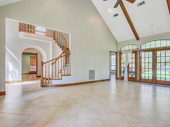 5th image of 3865 Cypress Point Dr