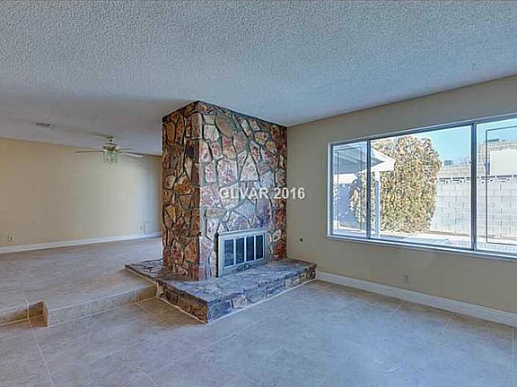 5th image of 7300 Barkentine St