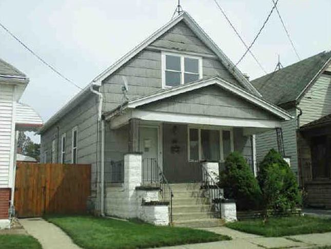 2nd image of 351 Weimar St
