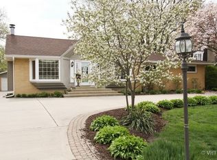 631 Park Dr, Flossmoor, IL 60422
