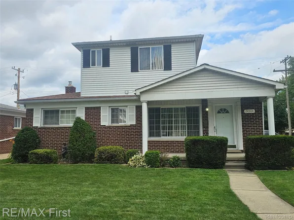 24504 Marine St, Eastpointe, MI 48021