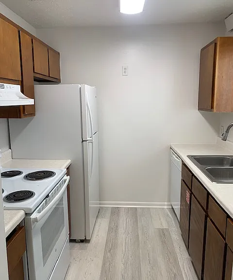2503 W 10th St #2503B — Photo 5
