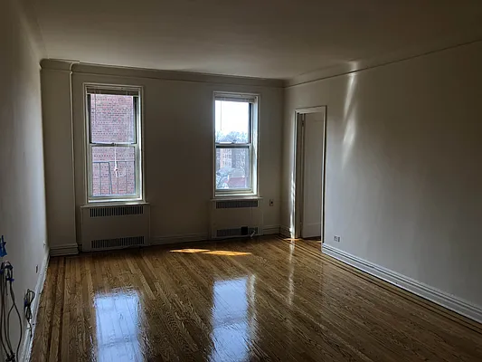 Rented by Contact Realty | media 3