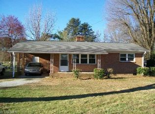 4538 Pleasant Garden Rd, Pleasant Garden, NC 27313