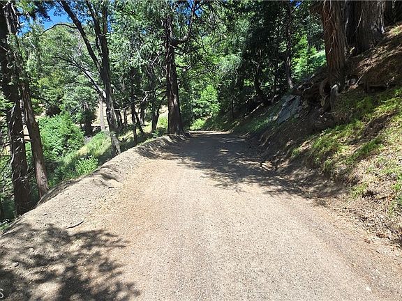 4th image of 22494 Mojave River Rd #7