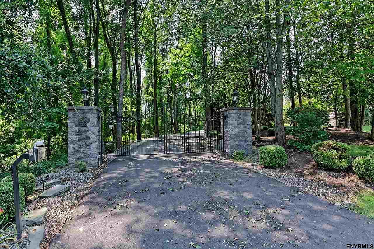 15 Shaker Bay Rd, Latham, NY 12110 Zillow