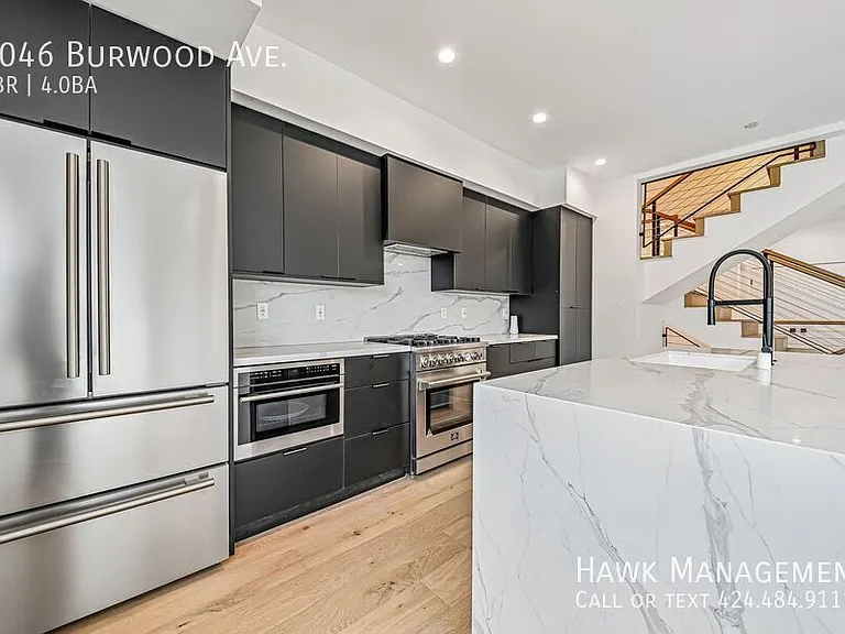 6046 Burwood Ave — Photo 9