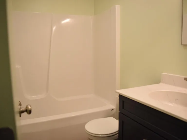 44 W Green St — Photo 4