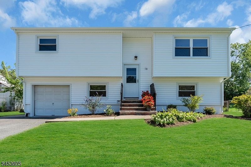 1st image of 16 Alden Terrace