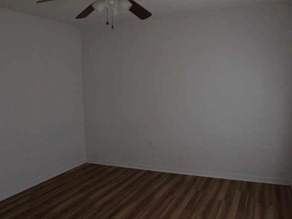 4th image of 27004 Green Willow Run #O27004