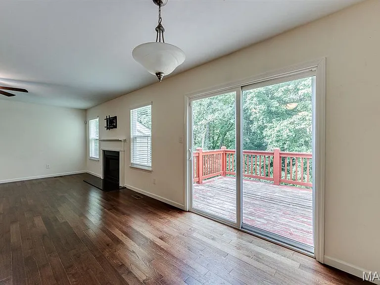 646 Fair Bluff Dr — Photo 7