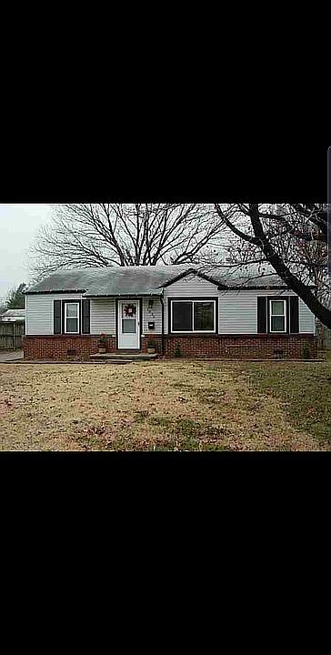 1st image of 1035 N Derby Ave
