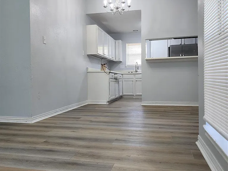 5003 Maurita Dr — Photo 10