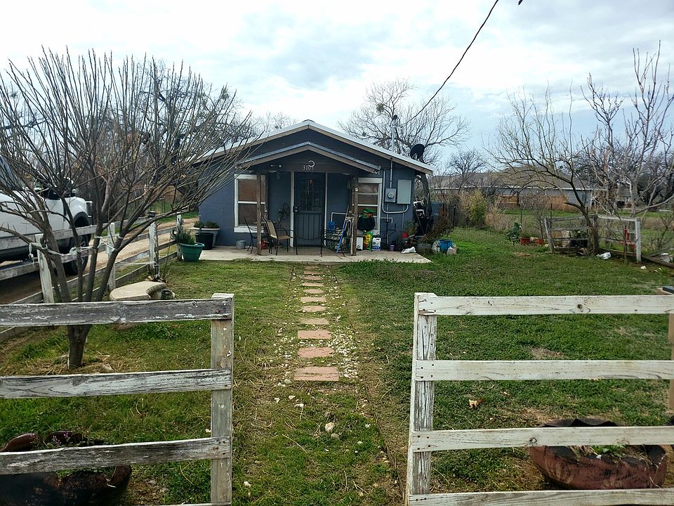 1st image of 3109 N Chadbourne St